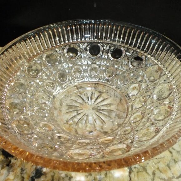 Vintage Indiana Glass Windsor Light Pink Glass Candy Dish with Lid - Picture 2 of 4